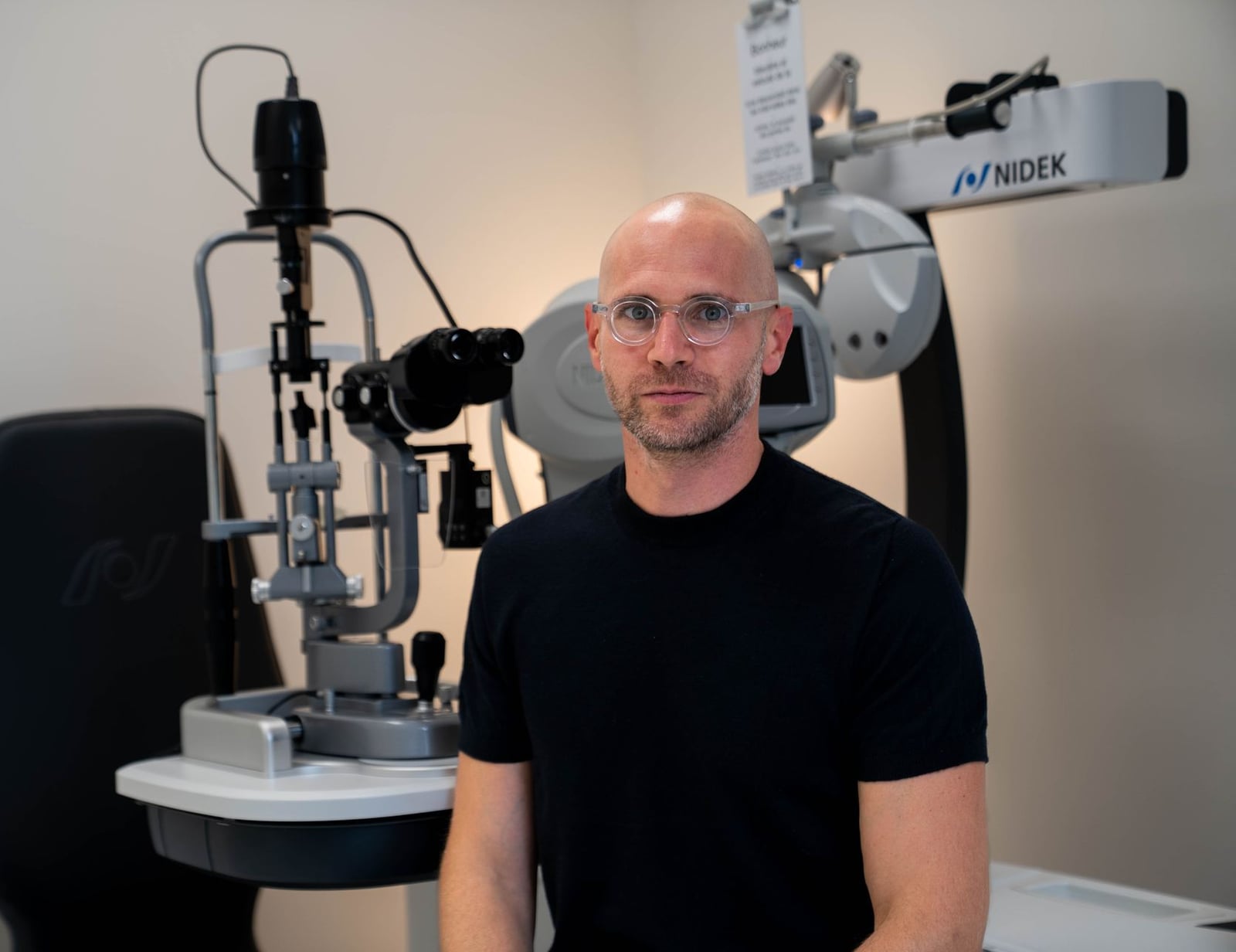 Dr Pierre Nicolle, ophtalmologiste chirurgien au Pôle Ophtalmo de Melun